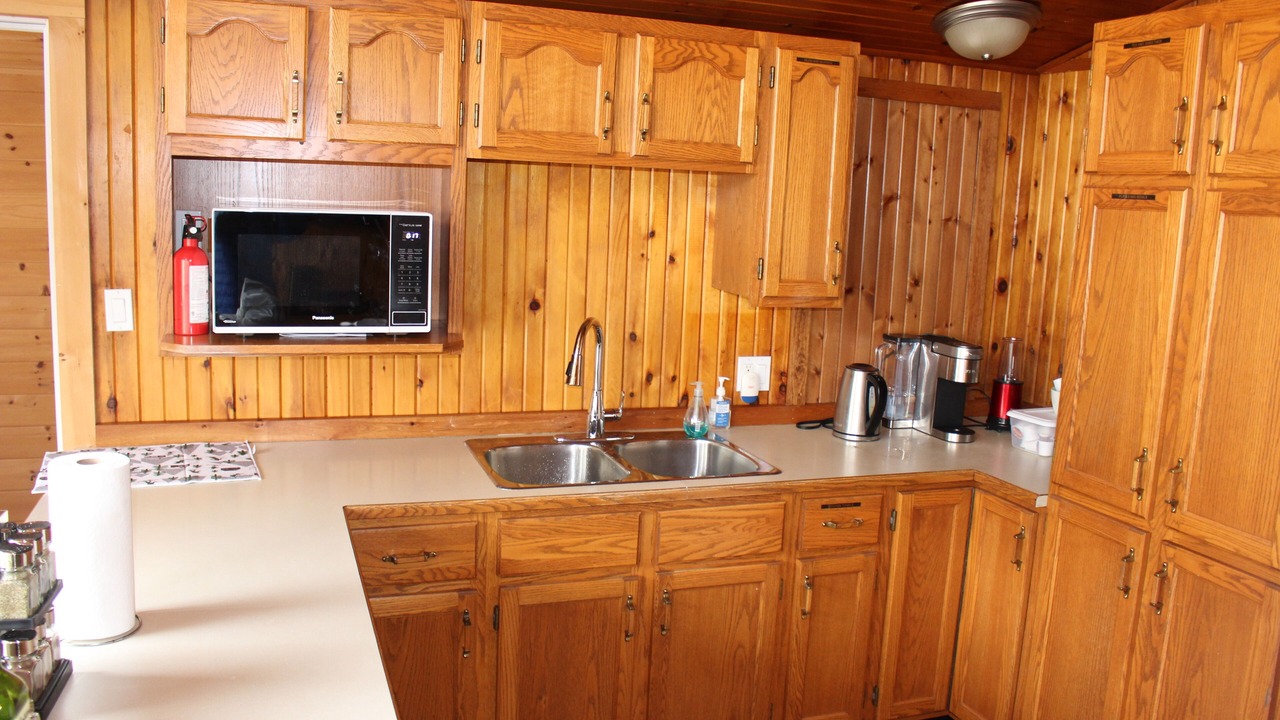 Photo of Kitchen in Muskoka Lakes