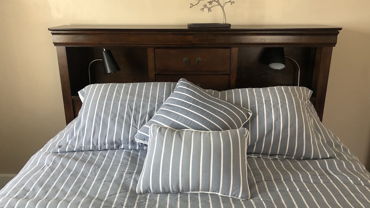 Photo of Bedroom in South Hills