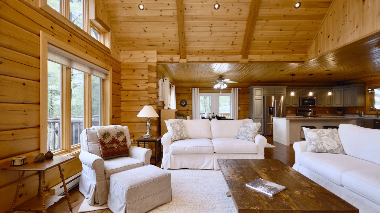 Photo of Livingroom in Utterson