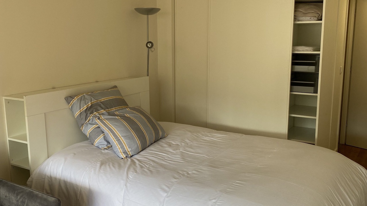 Photo of Bedroom in Passy