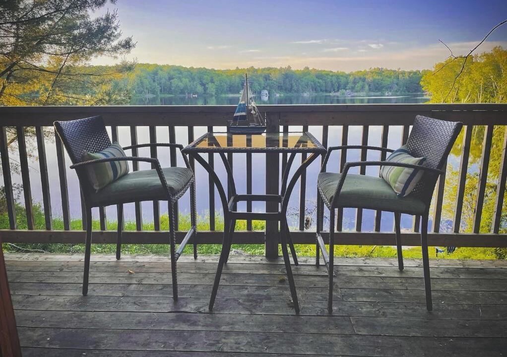 Photo of Patio Balcony in Muskoka Lakes