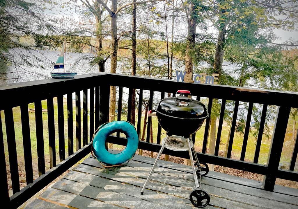 Photo of Patio Balcony in Muskoka Lakes