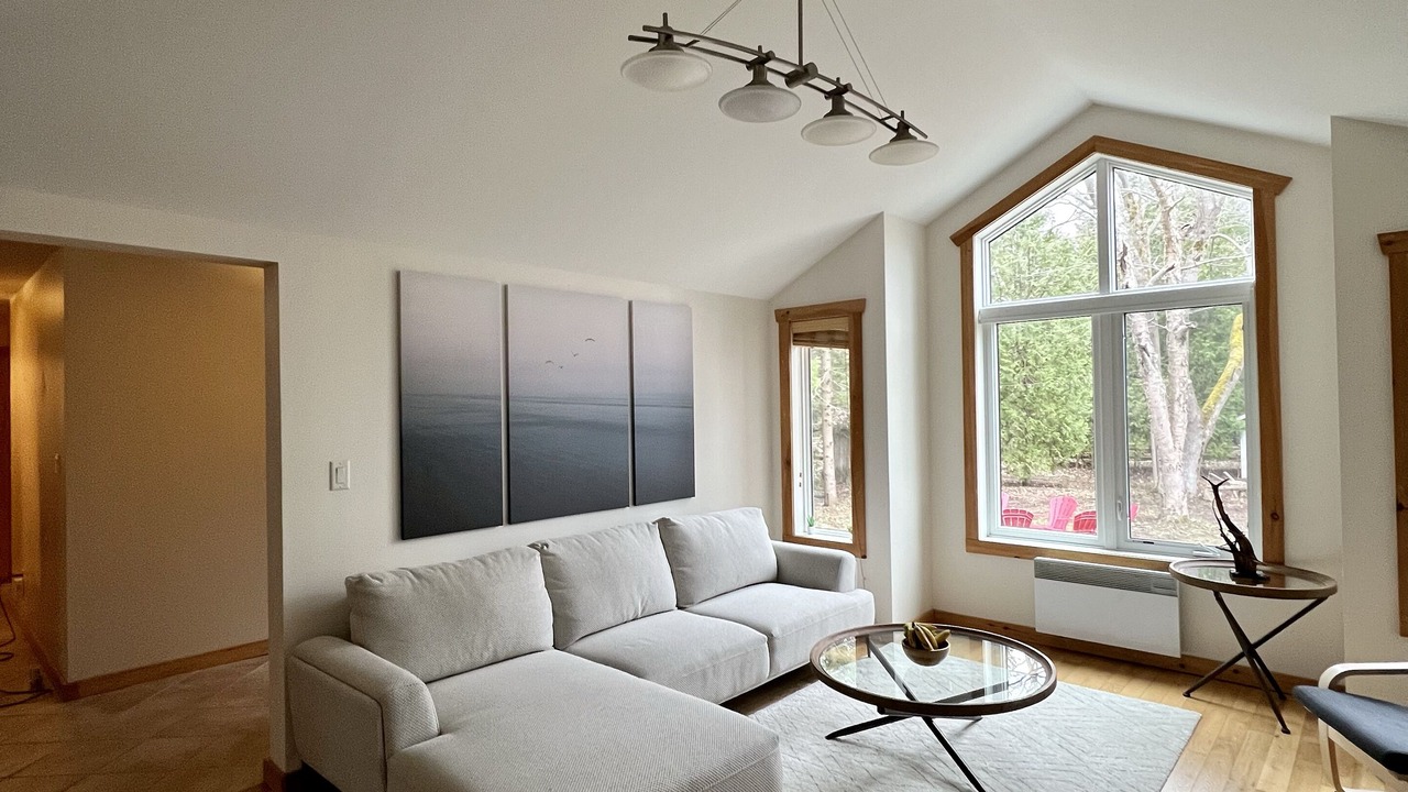 Photo of Livingroom in Tobermory