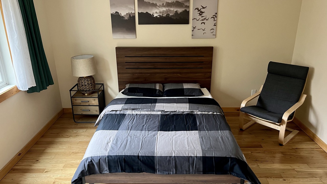 Photo of Bedroom in Tobermory