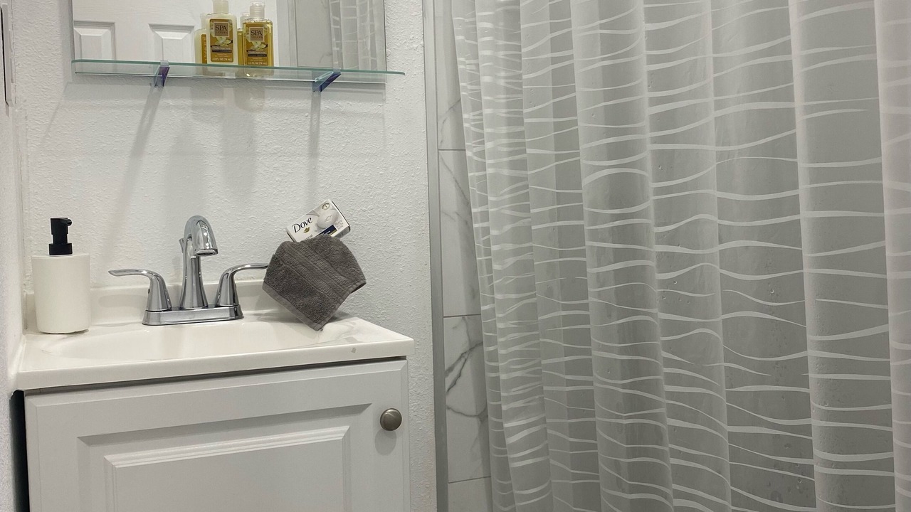 Photo of Bathroom in Citrus Park