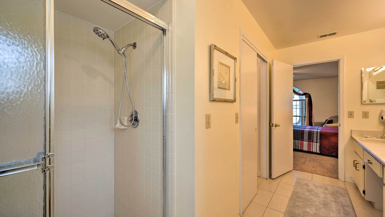 Photo of Bathroom in Indian Ridge