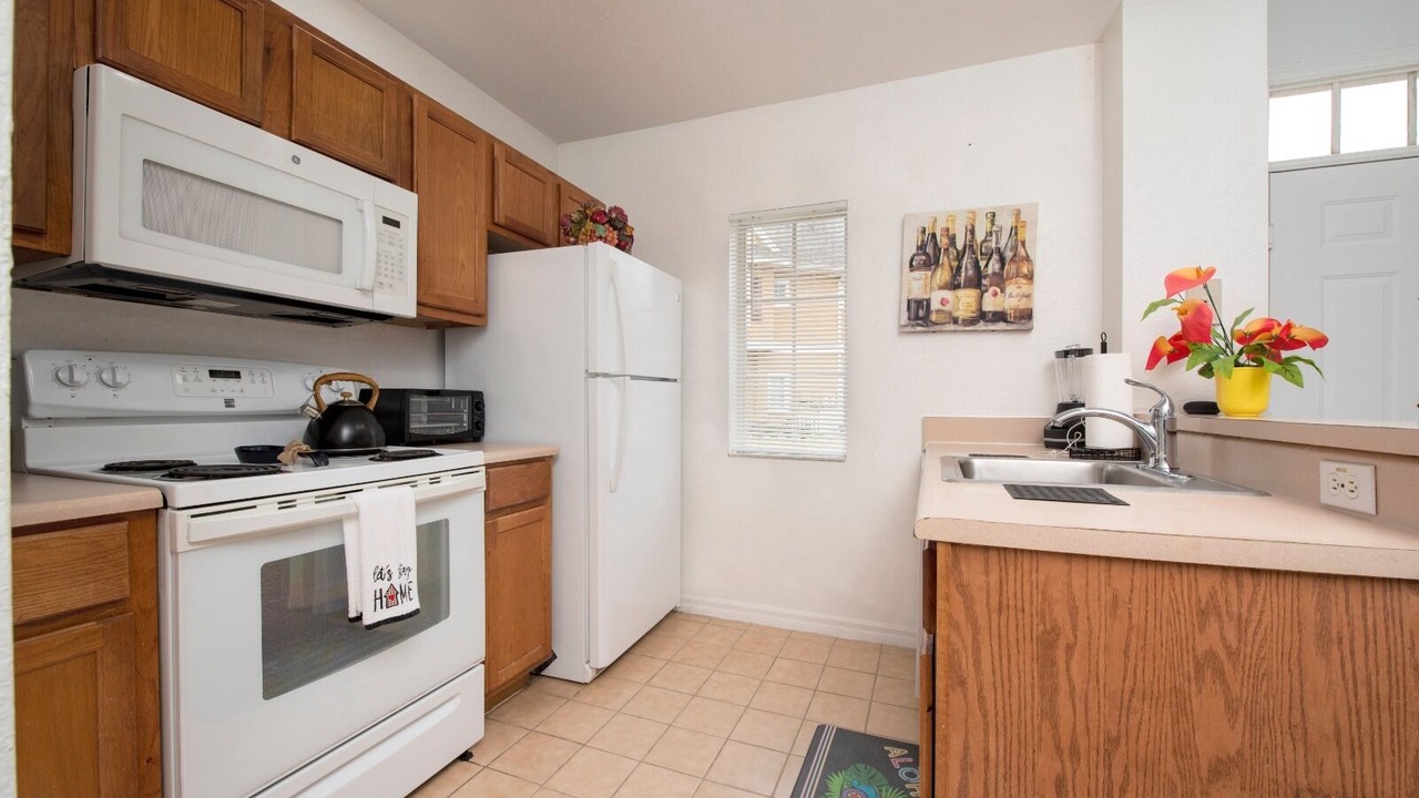 Photo of Kitchen in Venetian Bay Villages