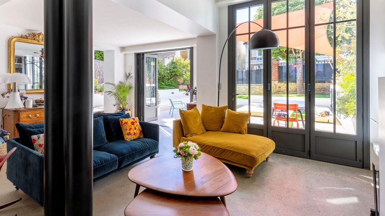 Photo of Livingroom in Sevres