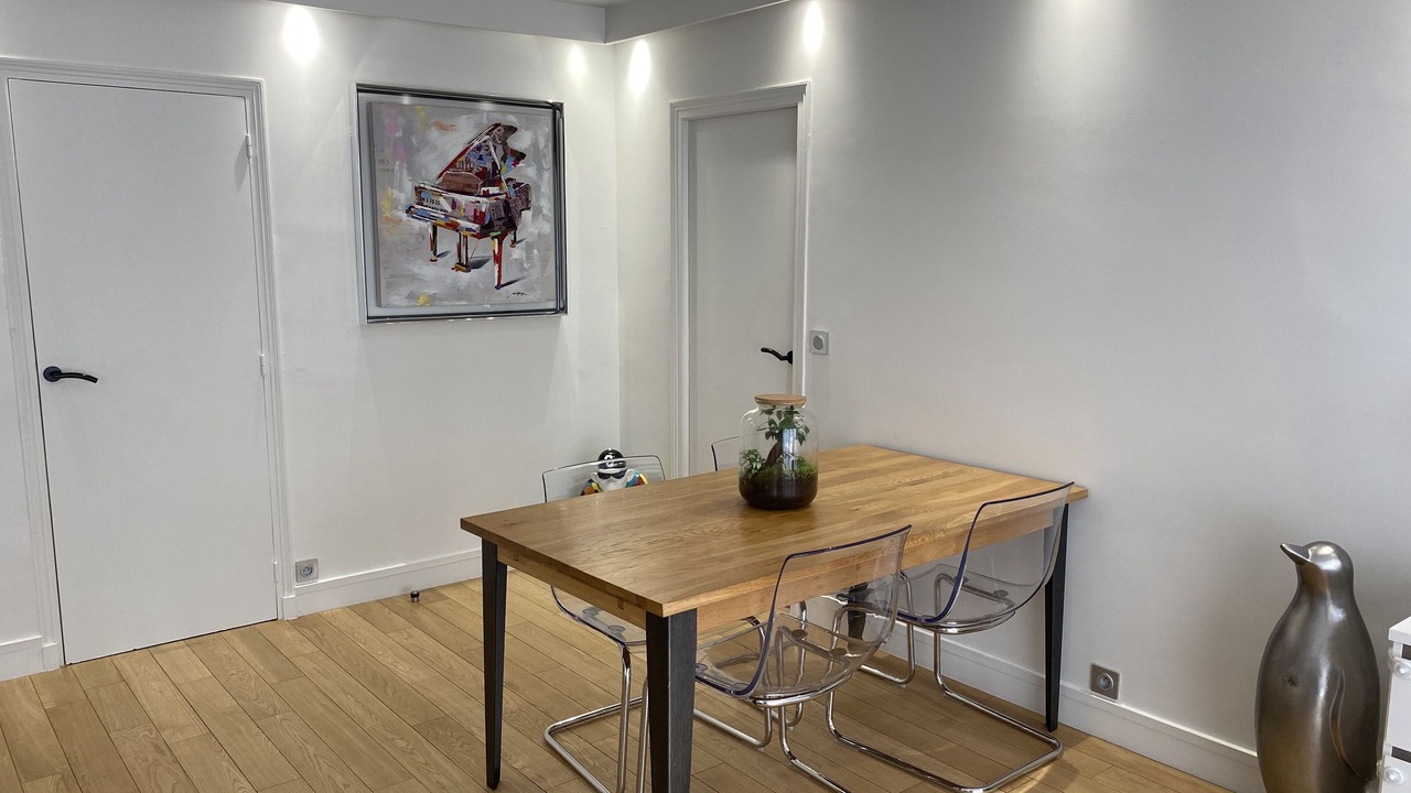 Photo of Others in Levallois-Perret