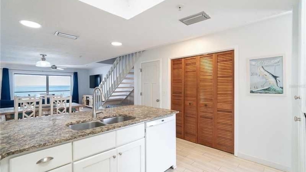 Photo of Kitchen in Palm Island