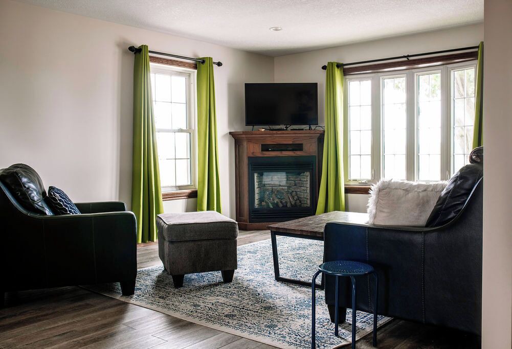 Photo of Livingroom in Central Huron