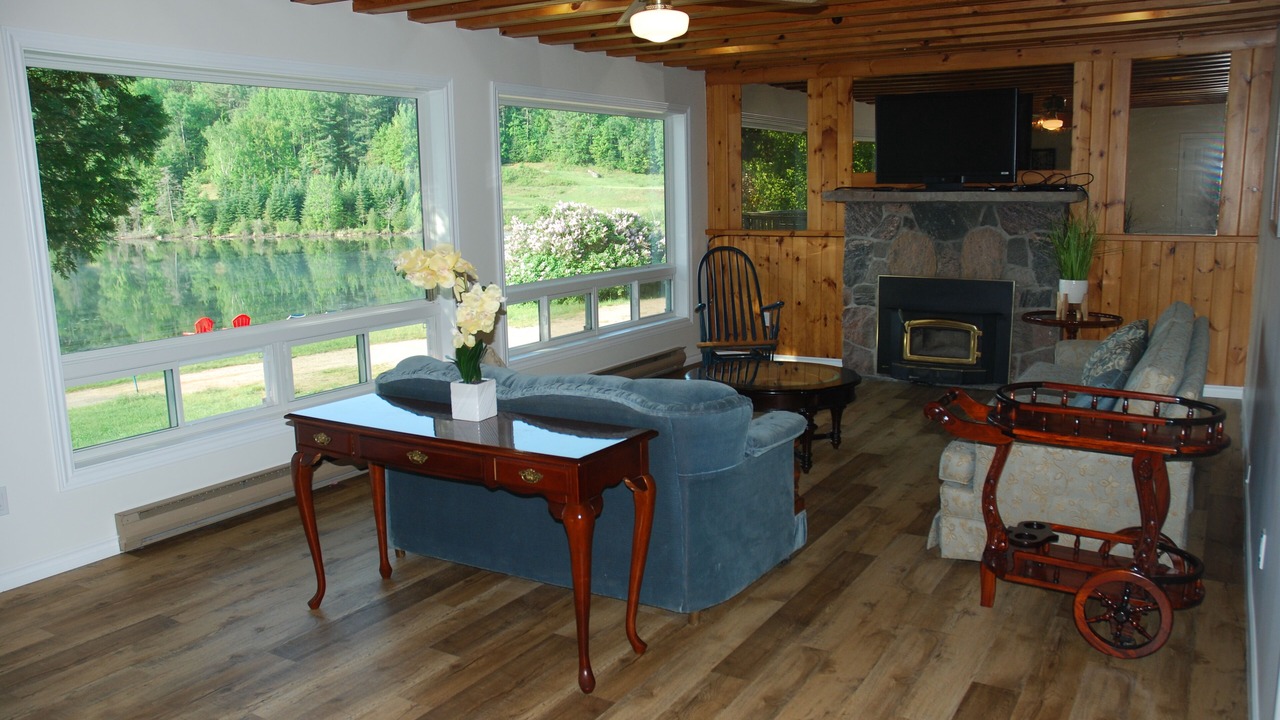 Photo of Livingroom in Madawaska Valley