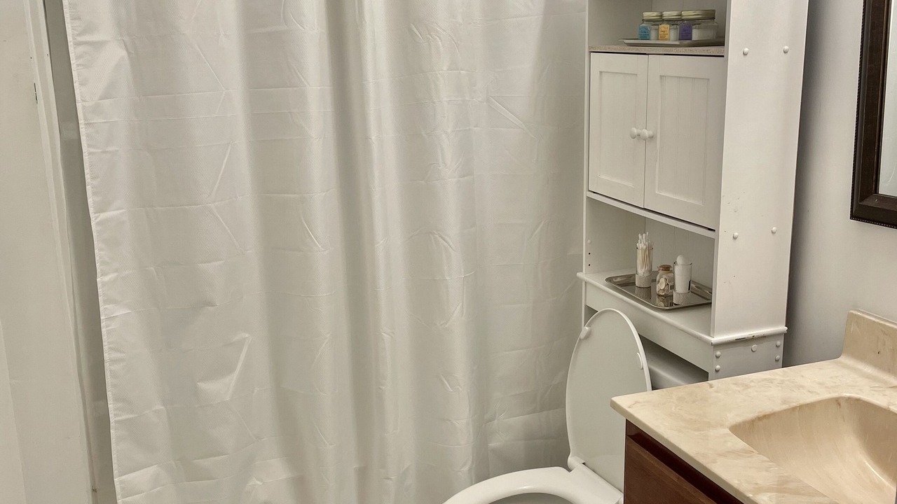 Photo of Bathroom in Niceville