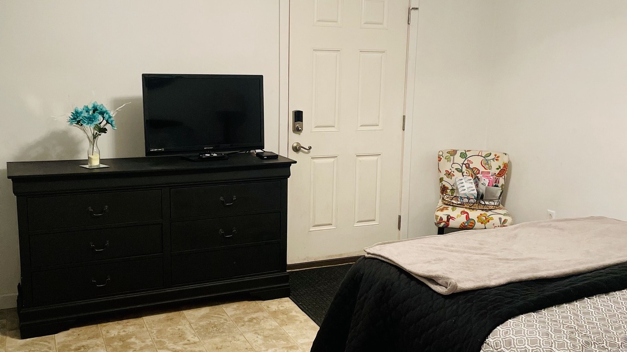 Photo of Bedroom in Niceville