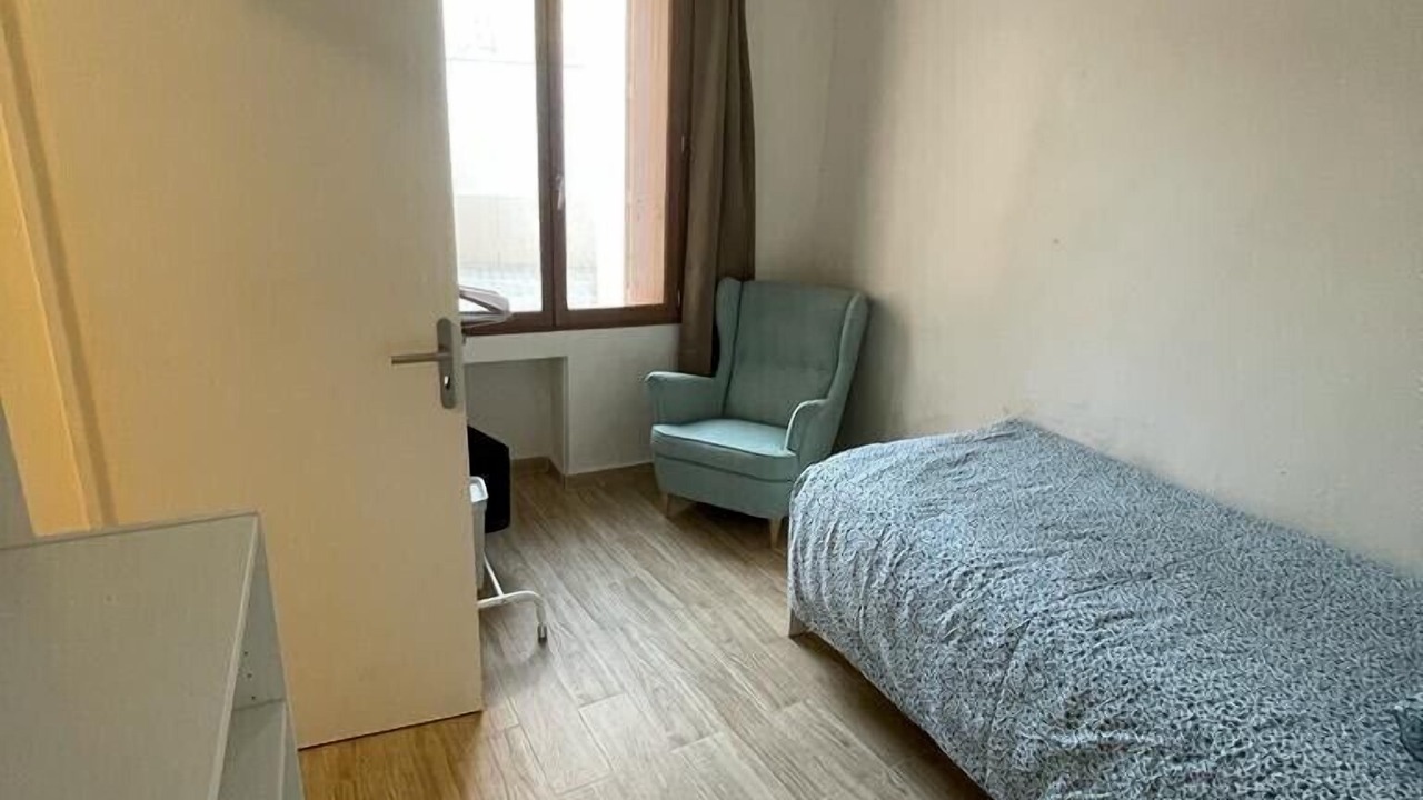 Photo of Bedroom in Centre
