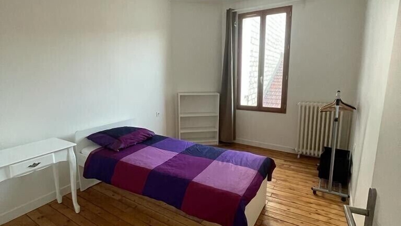 Photo of Bedroom in Centre