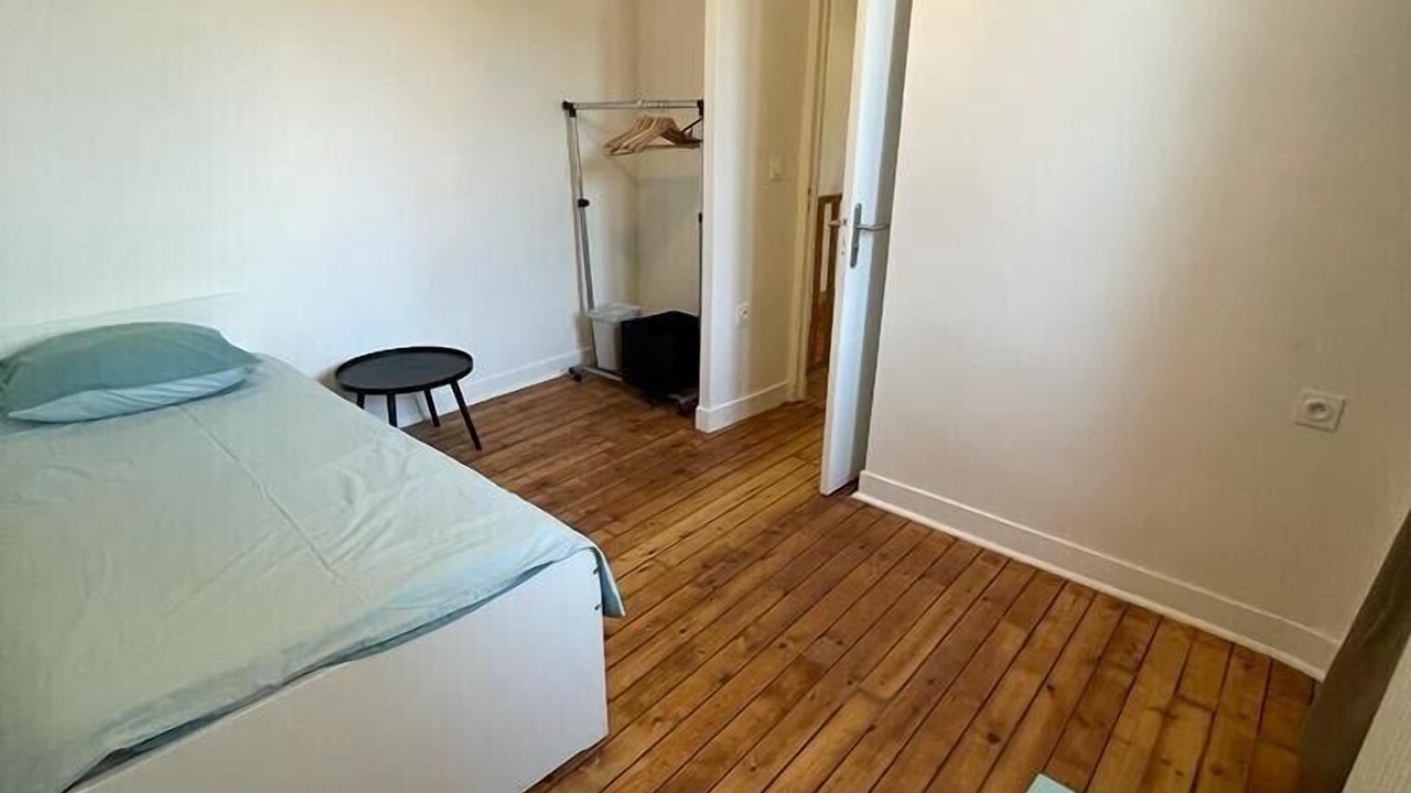 Photo of Bedroom in Centre