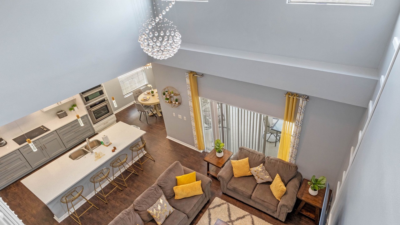 Photo of Livingroom in Legacy Park