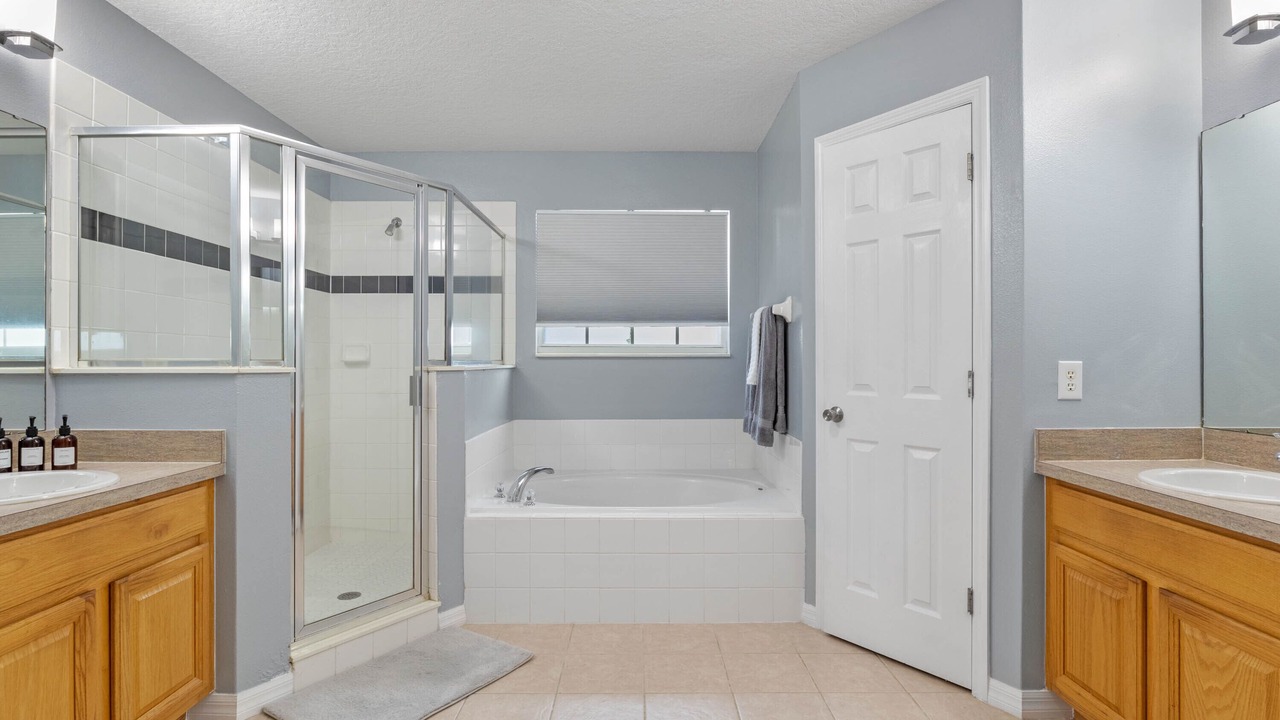 Photo of Bathroom in Legacy Park