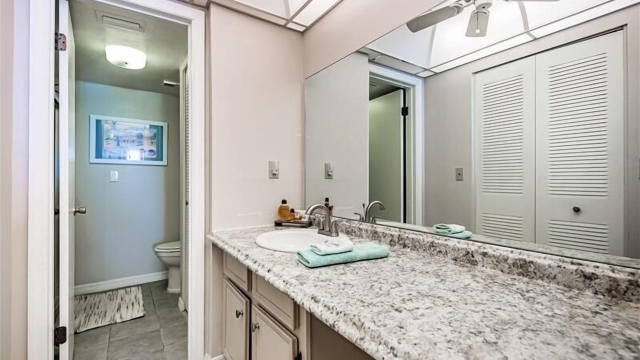Photo of Bathroom in Sunset Reef