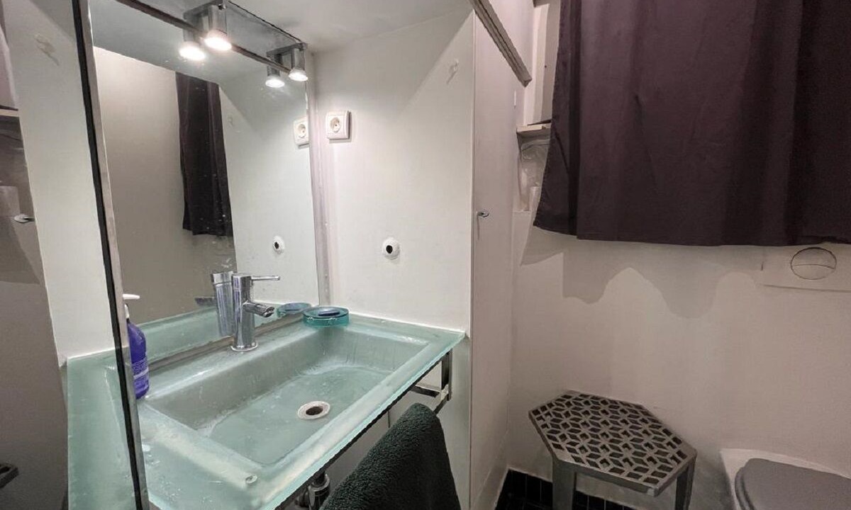 Photo of Bathroom in Saint-Germain-l'Auxerrois