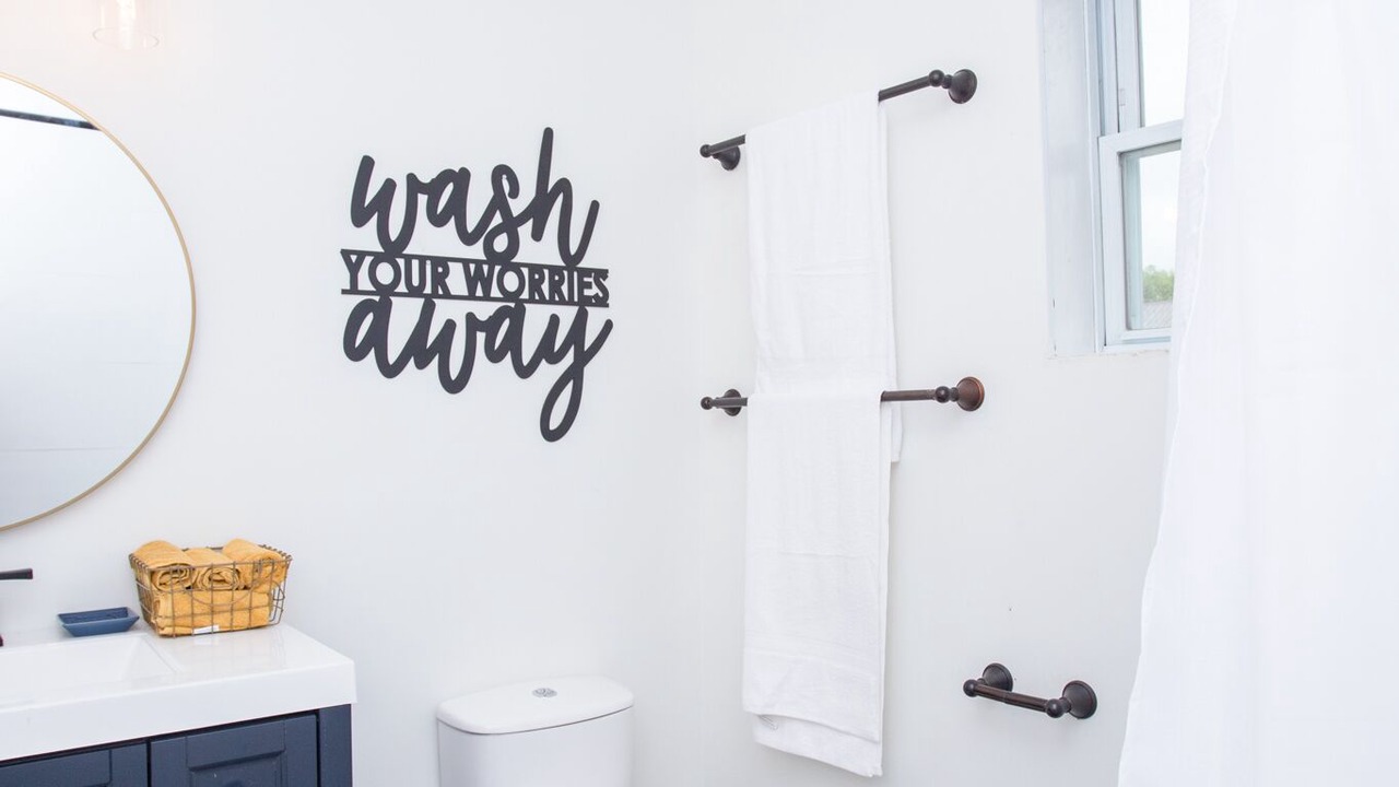 Photo of Bathroom in Port Loring