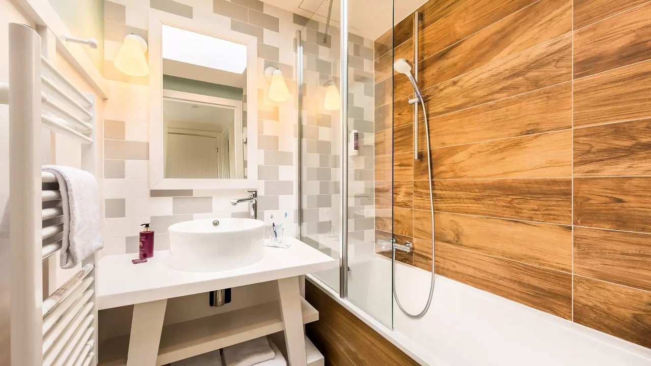 Photo of Bathroom in Bailly-Romainvilliers