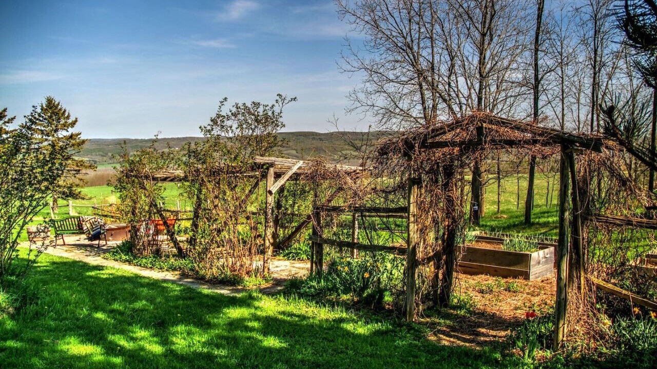 Photo of Outdoor in Grey Highlands
