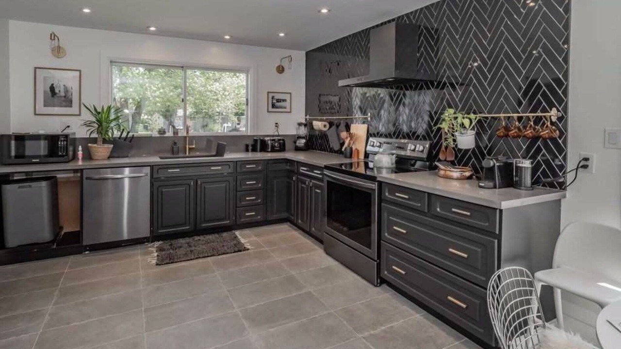 Photo of Kitchen in Lagoon City