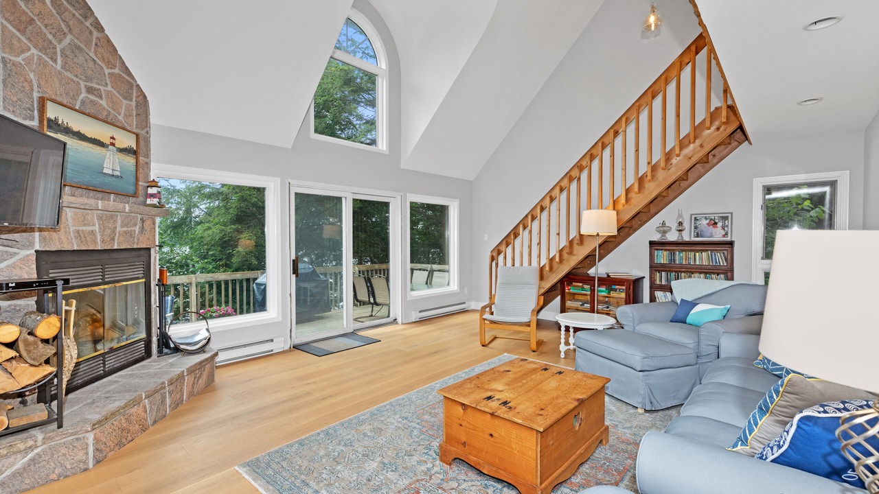 Photo of Livingroom in Rosseau