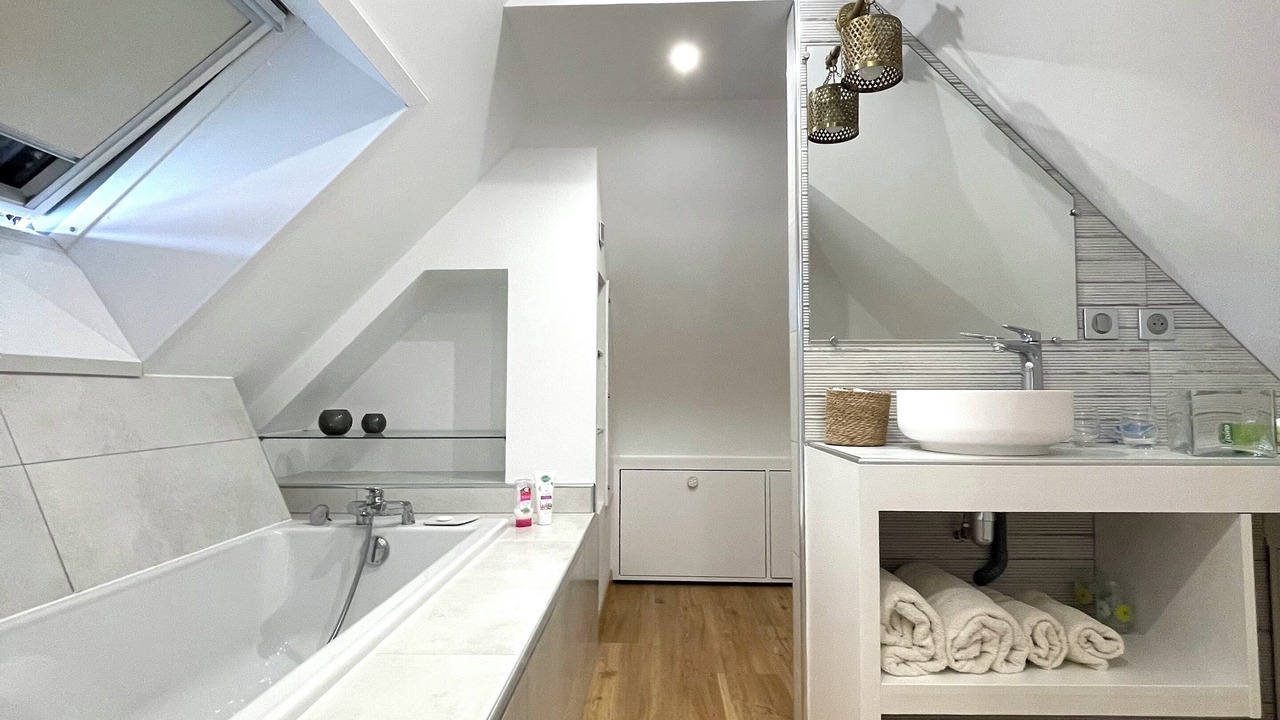Photo of Bathroom in Magny-le-Hongre