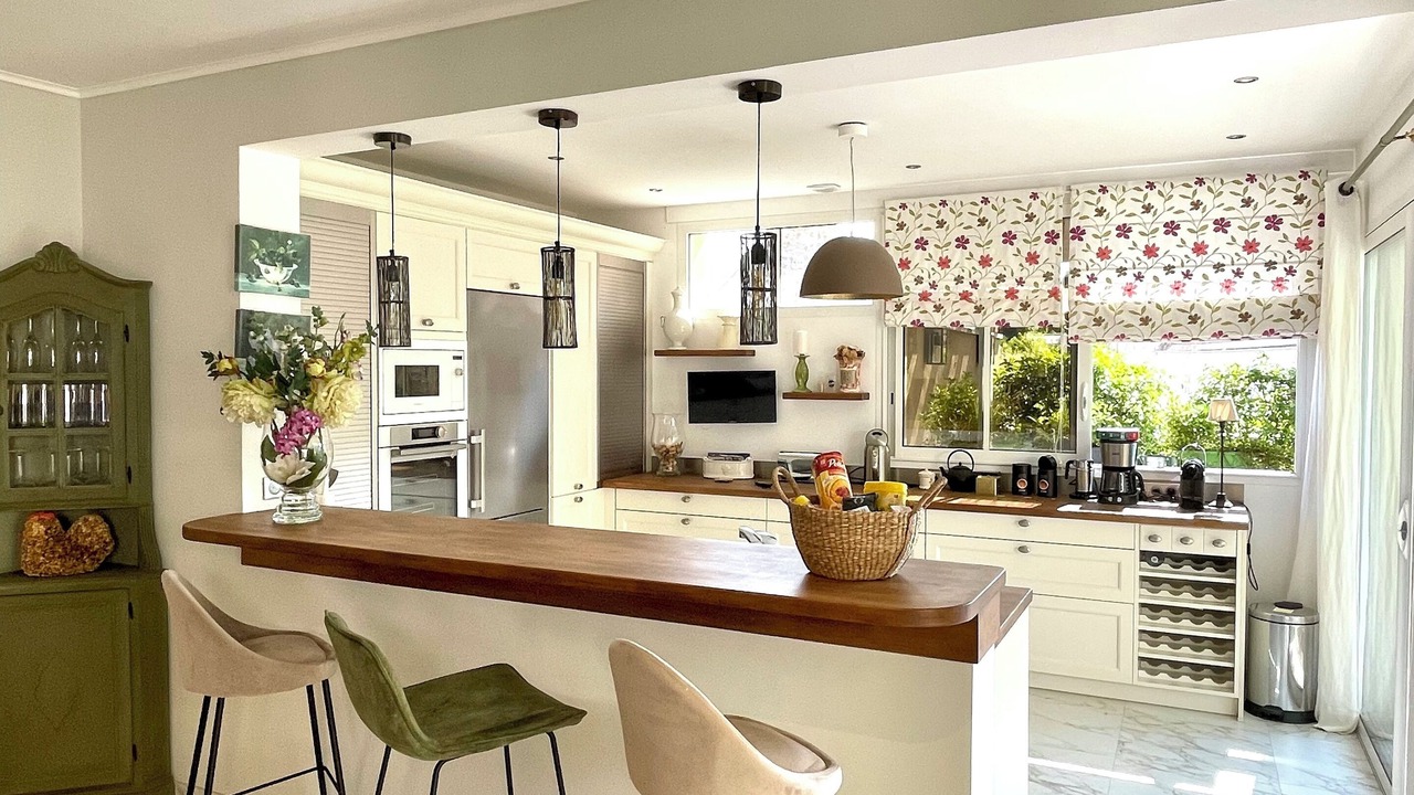Photo of Kitchen in Magny-le-Hongre