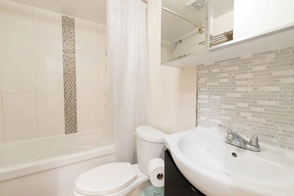 Photo of Bathroom in Willowdale