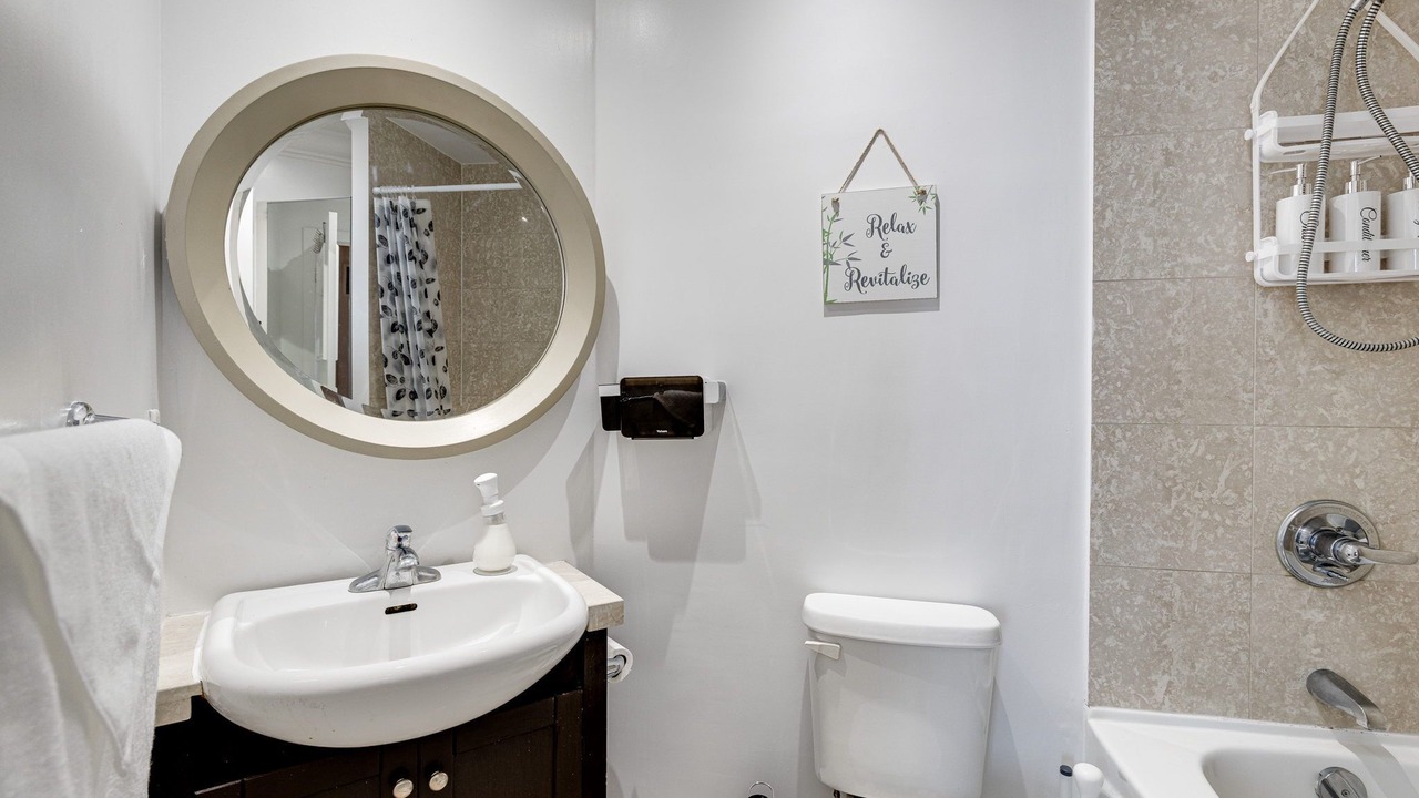 Photo of Bathroom in Central Waterfront