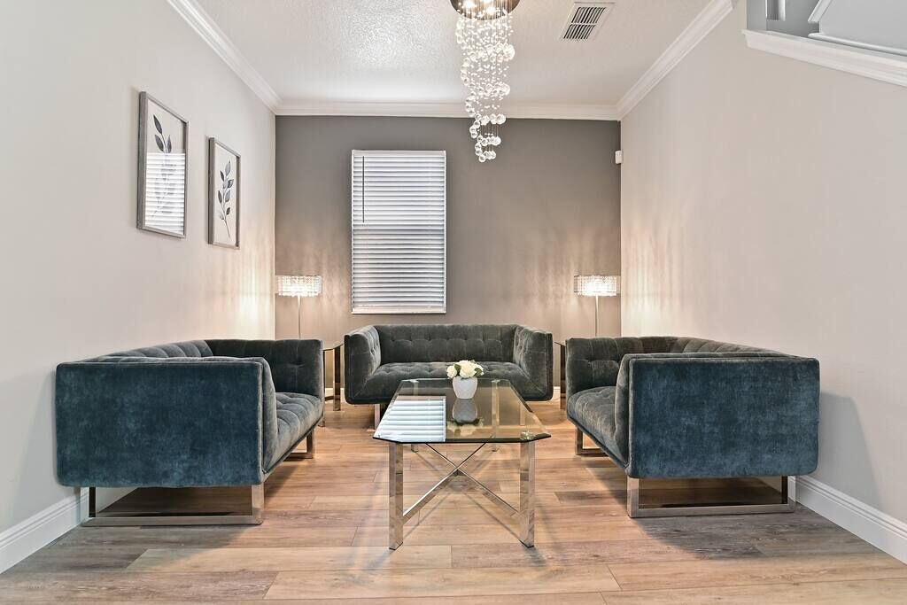 Photo of Livingroom in Legacy Park