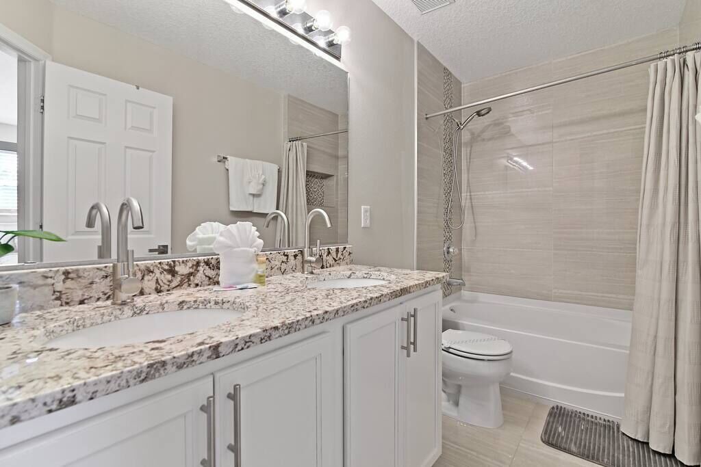 Photo of Bathroom in Legacy Park