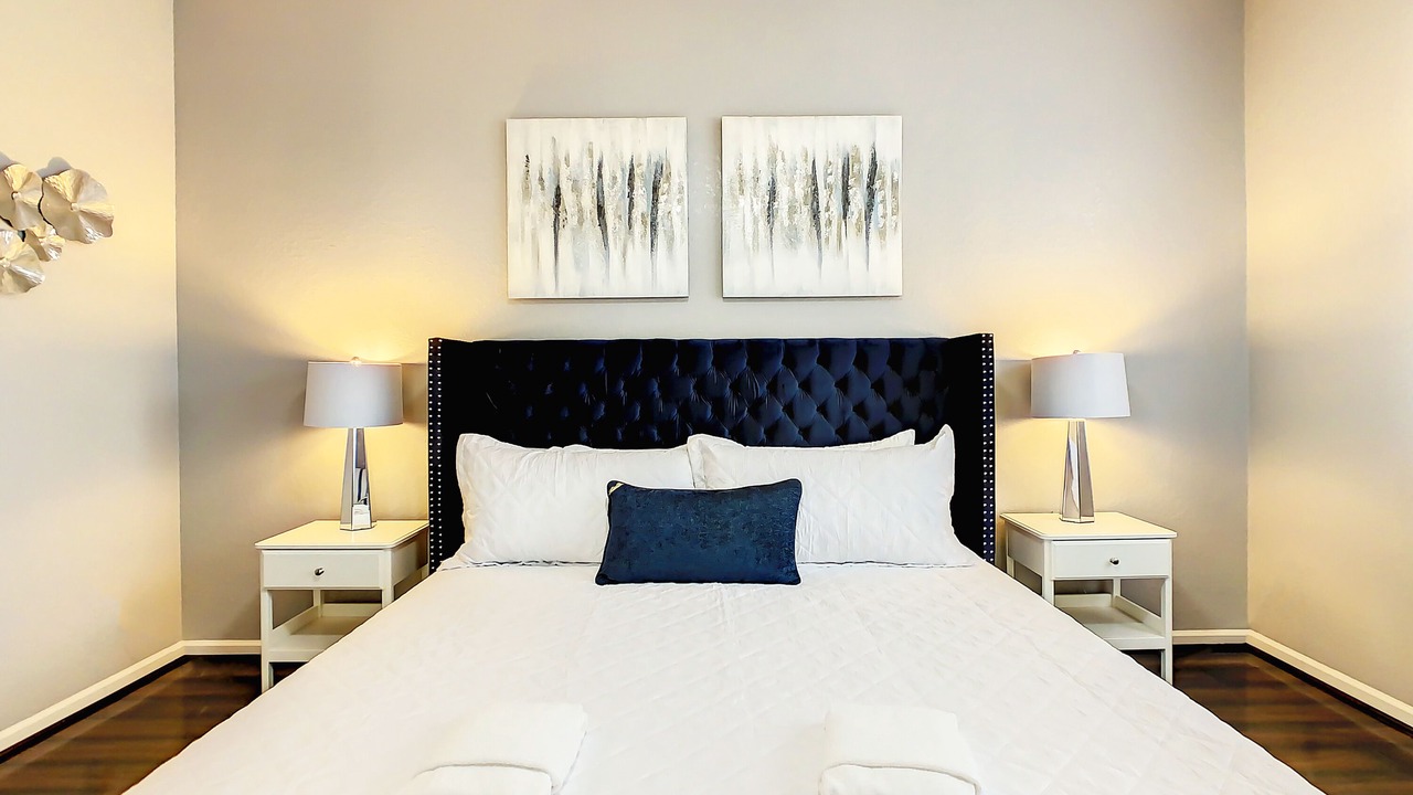 Photo of Bedroom in Trafalgar Village