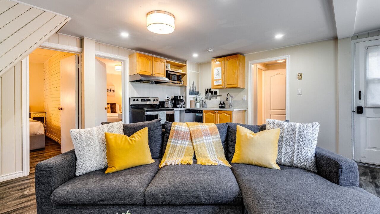 Photo of Livingroom in Dwight