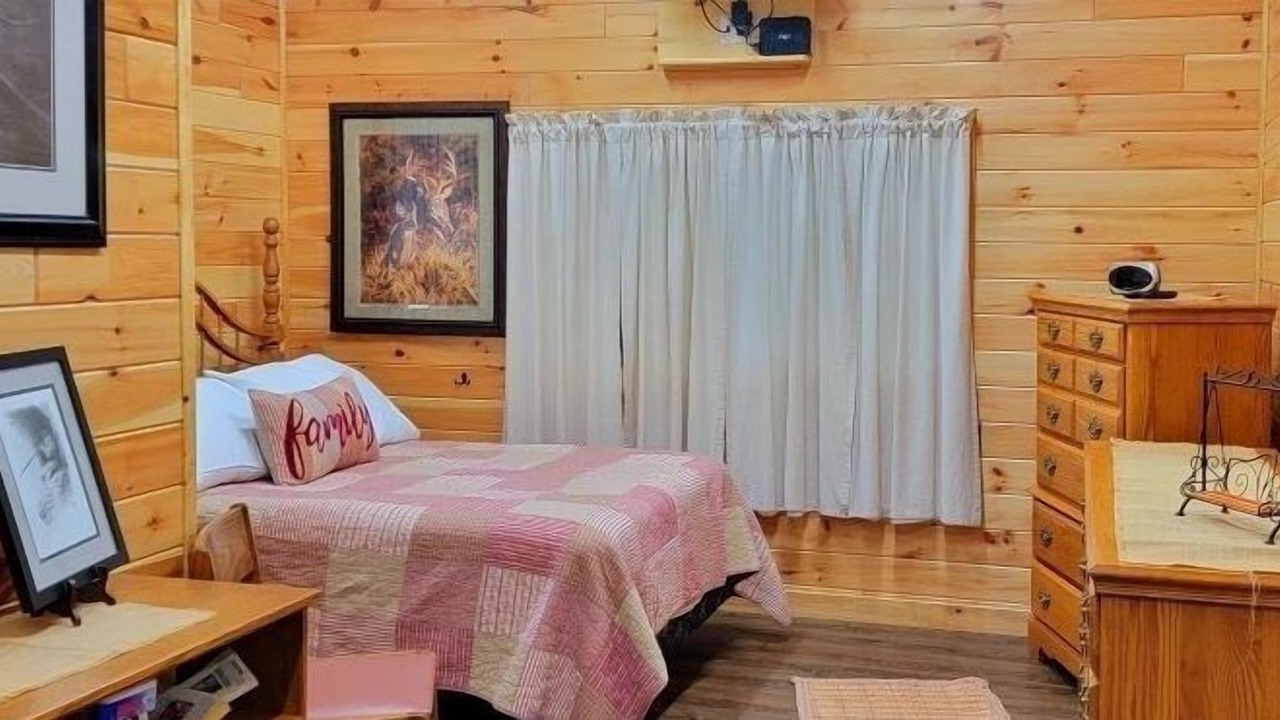 Photo of Bedroom in Ringgold