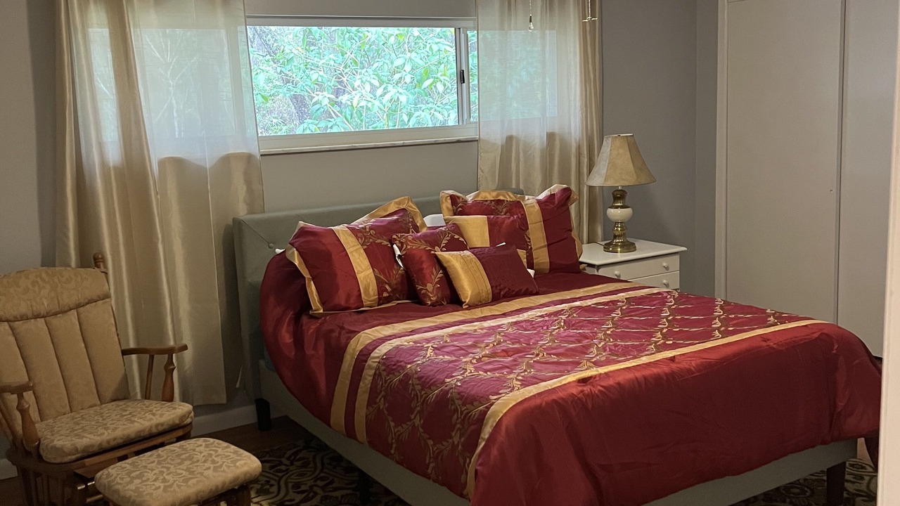 Photo of Bedroom in Silver Springs