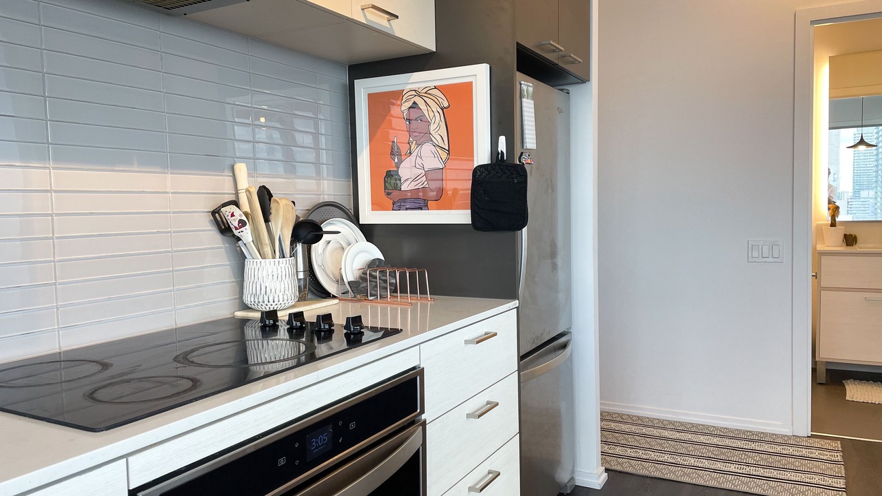 Photo of Kitchen in Bay Street Corridor