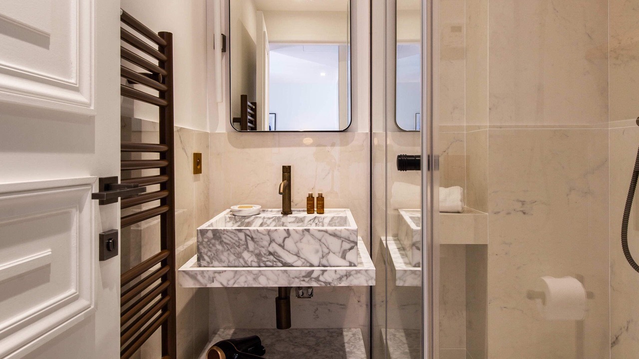 Photo of Bathroom in Pigalle
