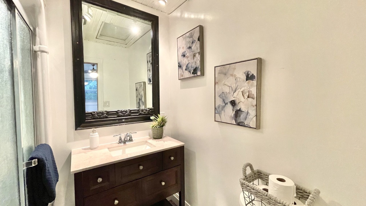 Photo of Bathroom in Wasaga Beach