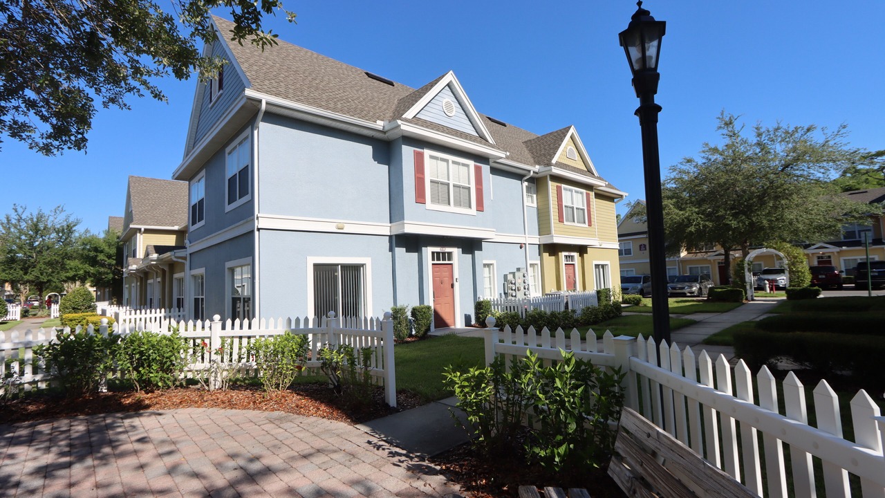 Photo of Outdoor in Venetian Bay Villages