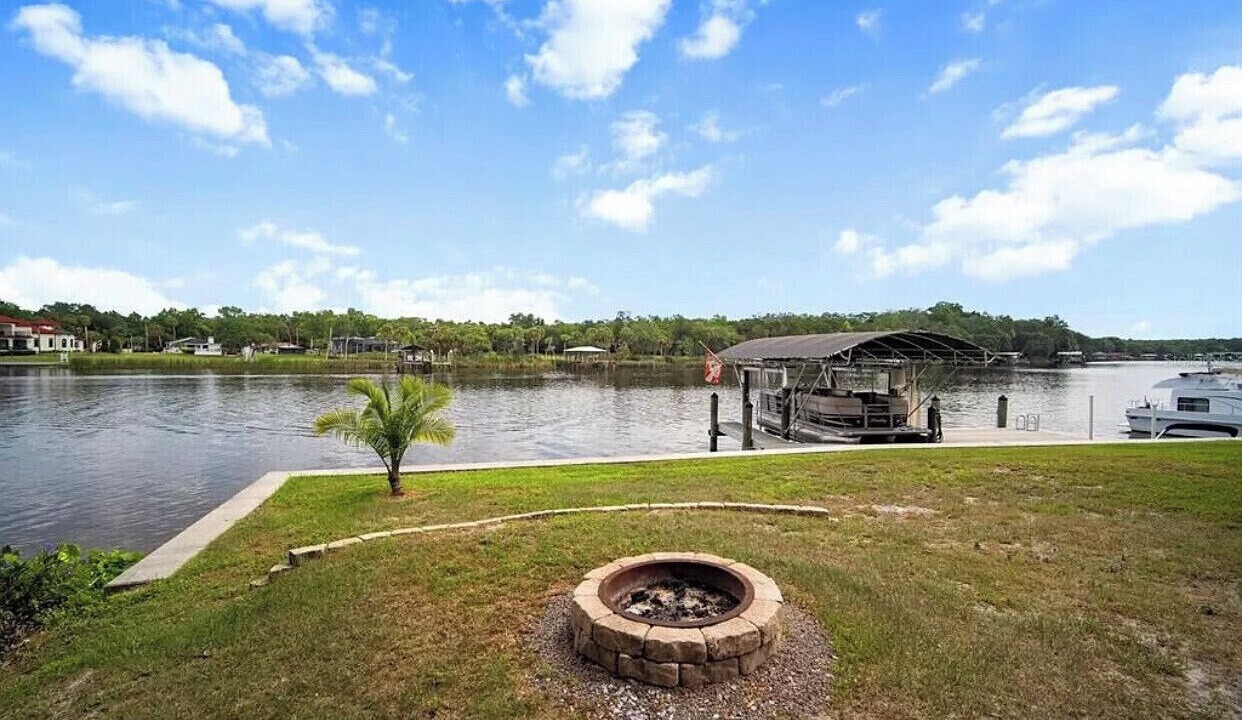 Photo of Outdoor in Riverview
