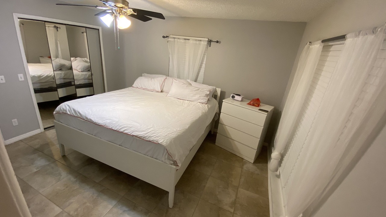 Photo of Bedroom in Campbell