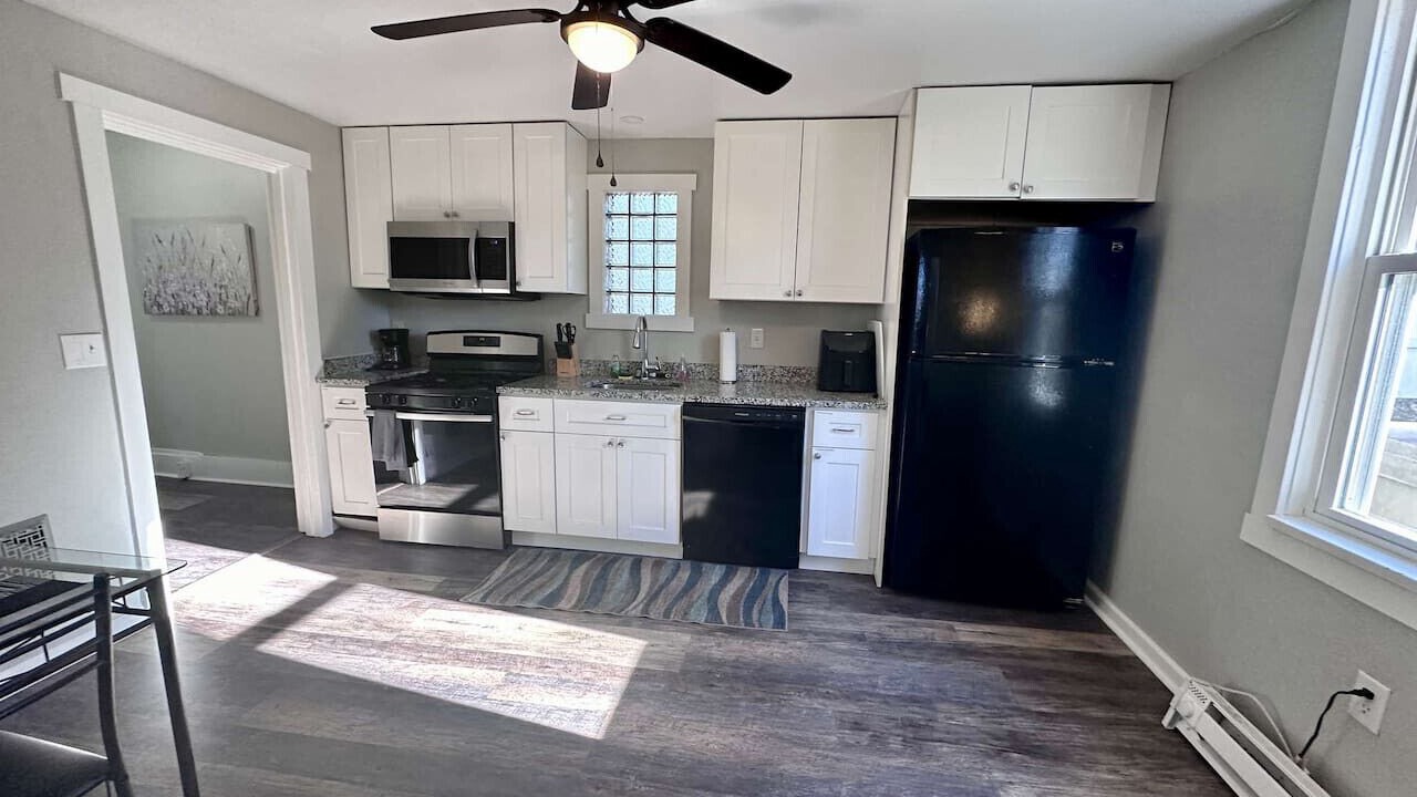 Photo of Kitchen in South Hills