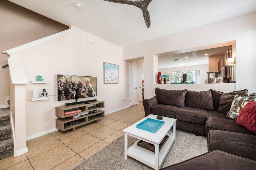 Photo of Bedroom in Crestwynd Bay