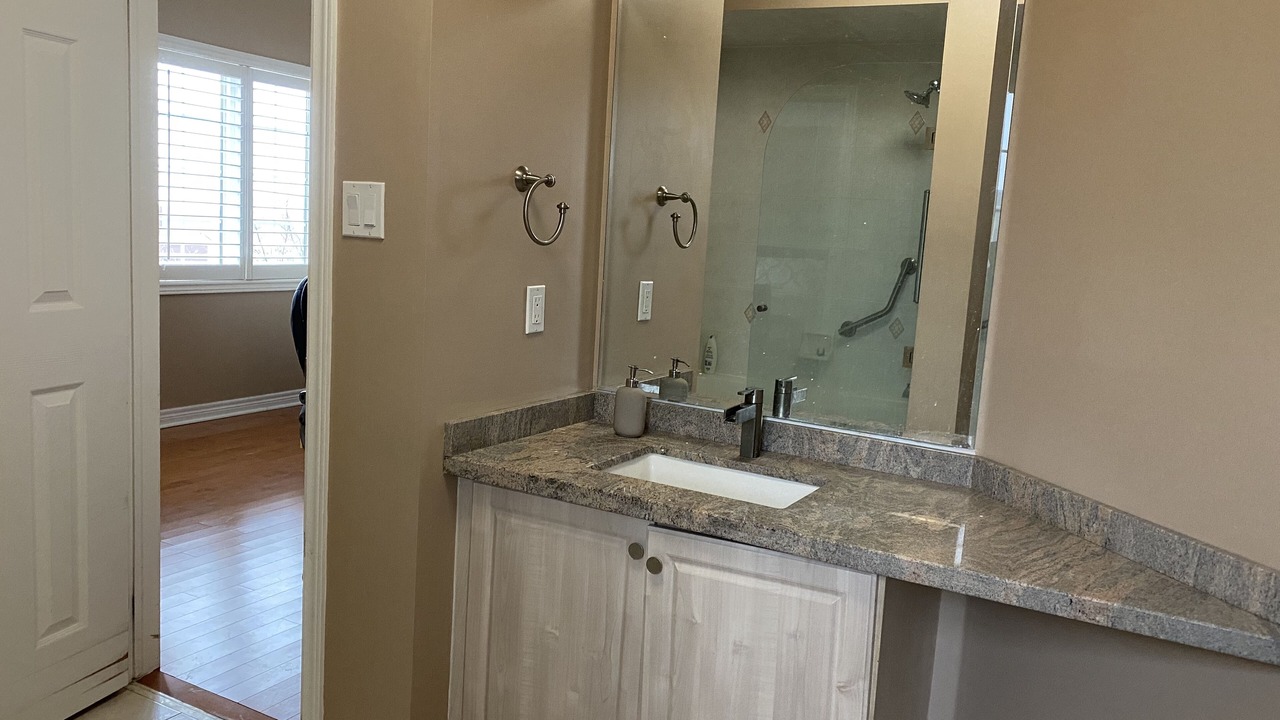 Photo of Bathroom in Aurora