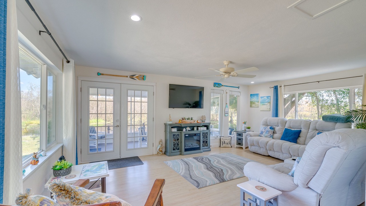 Photo of Livingroom in Floral City
